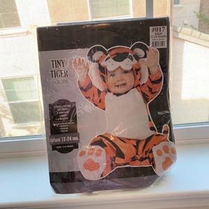 Tiger costume